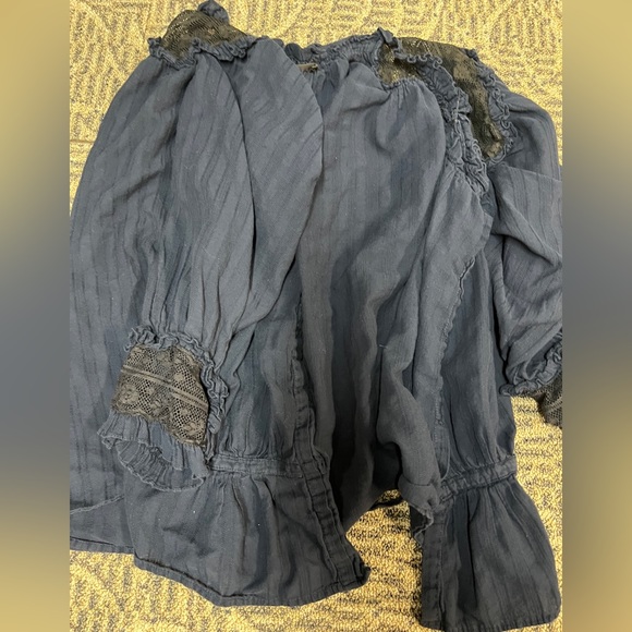 Bundle of Shirts and Skirts - Picture 16 of 16